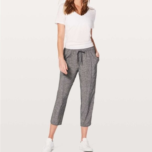 Lululemon Final Play Heather Lux Multi Black Cropped Pant Size 8 - Picture 1 of 12